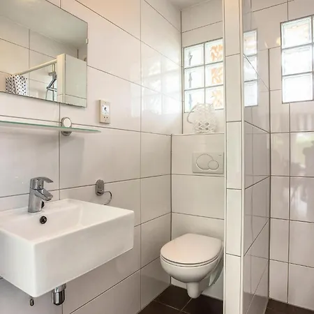 2 Bedroom Beautiful In * Noordwijk